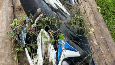 Saling Salip, Pengendara Vario Terseret Mobil hingga Tewas