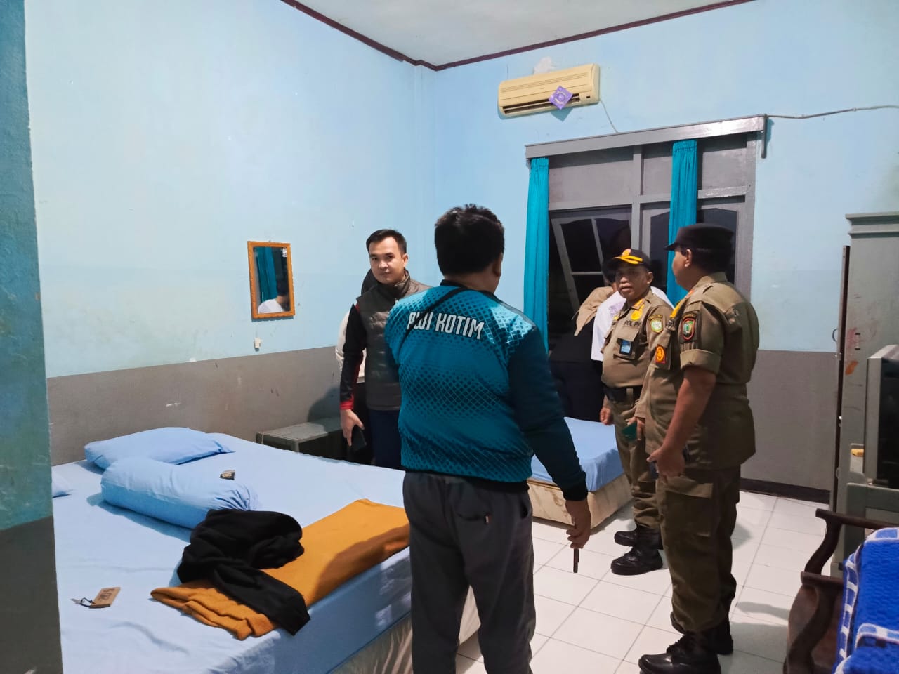 Tim Gabungan Temukan Puluhan Remaja Diduga Lakukan Mesum