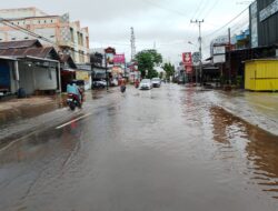 Hujan Deras Rendam Rumah Warga di Sampit