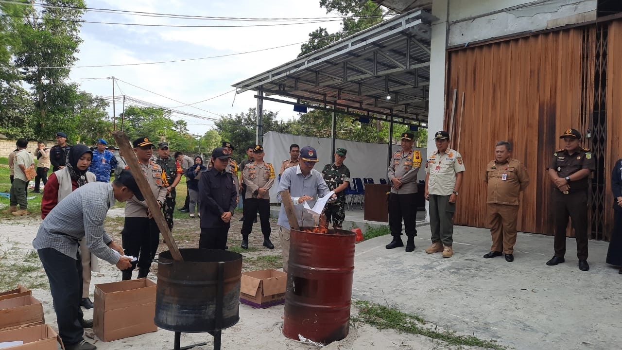 3.299 Surat Suara di Kobar Dismusnahkan