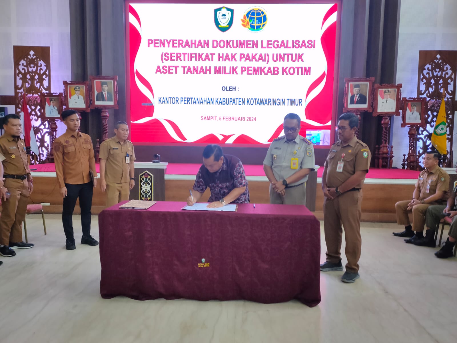 Pemkab Kotim Terima 103 Sertifikat Hak Pakai 