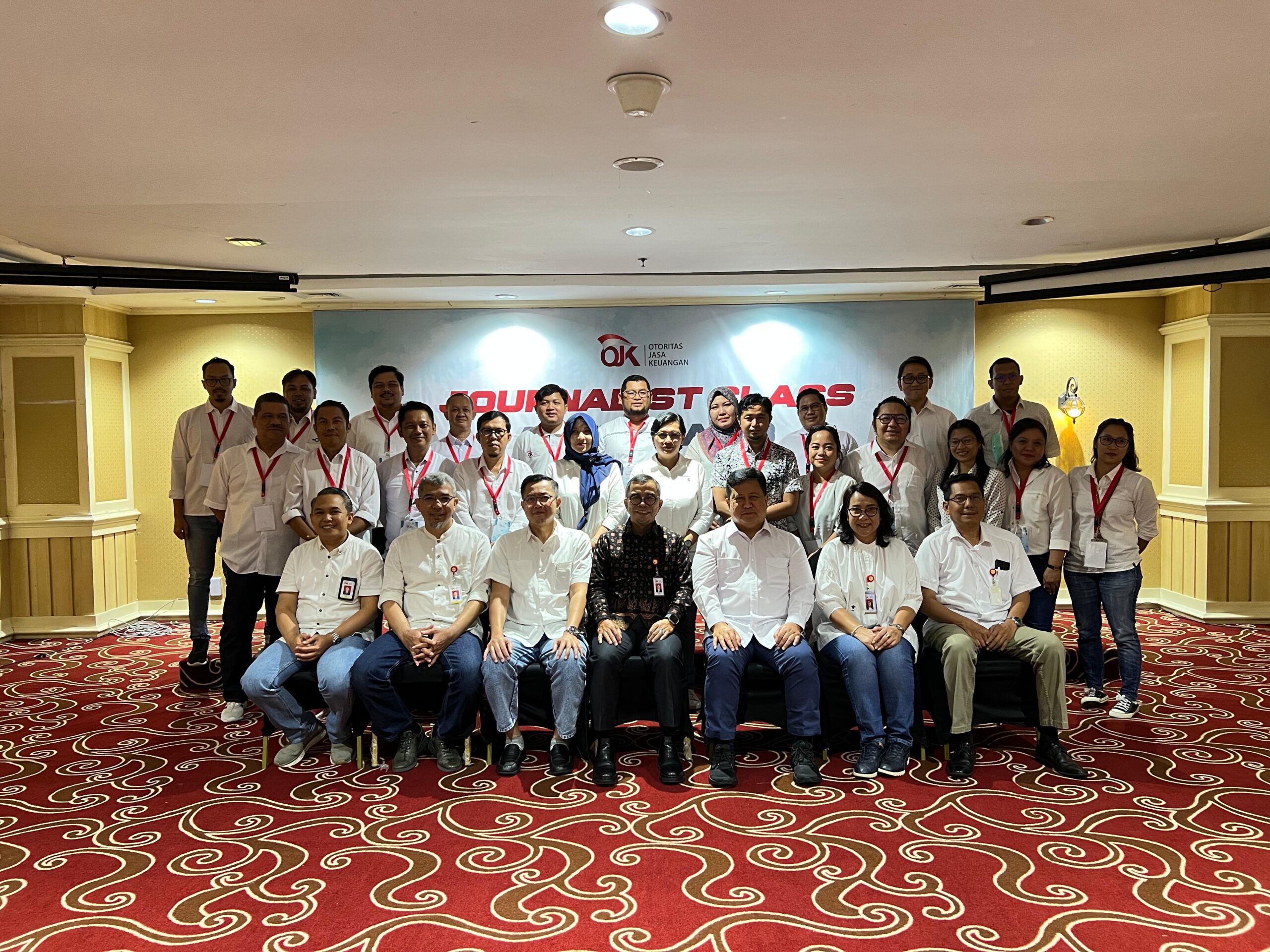 Dua Sisi Mata Uang Pinjol, Perusak atau Penyelamat Keuangan