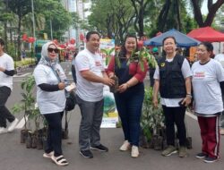 10.000 Pohon untuk Pengunjung SCBD Weekland