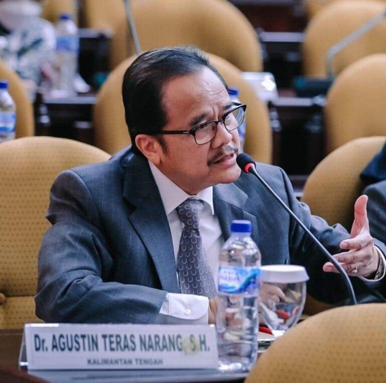 Teras Narang: Masyarakat Harus Memahami Hak Angket Teras Narang: Masyarakat Harus Memahami Hak Angket