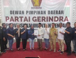 Poros Baru, Faridawaty Daftar ke Gerindra