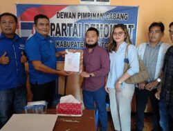PILKADA BARTIM-Ketua KNPI Bartim Daftar ke Demokrat