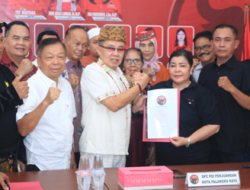 Tokoh Akademisi Andrie Elia Embang Maju di Pilwalikota
