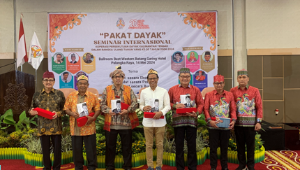 HUT KE-20 KPD-Seminar Internasional Hadirkan Teras Narang HUT KE-20 KPD-Seminar Internasional Hadirkan Teras Narang