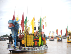 Lomba Perahu Hias Pamerkan Budaya Khas Kalteng Lomba Perahu Hias Pamerkan Budaya Khas Kalteng