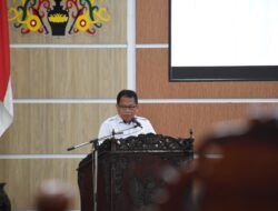 Pj Bupati Sampaikan Jawaban Eksekutif Terkait 3 Raperda