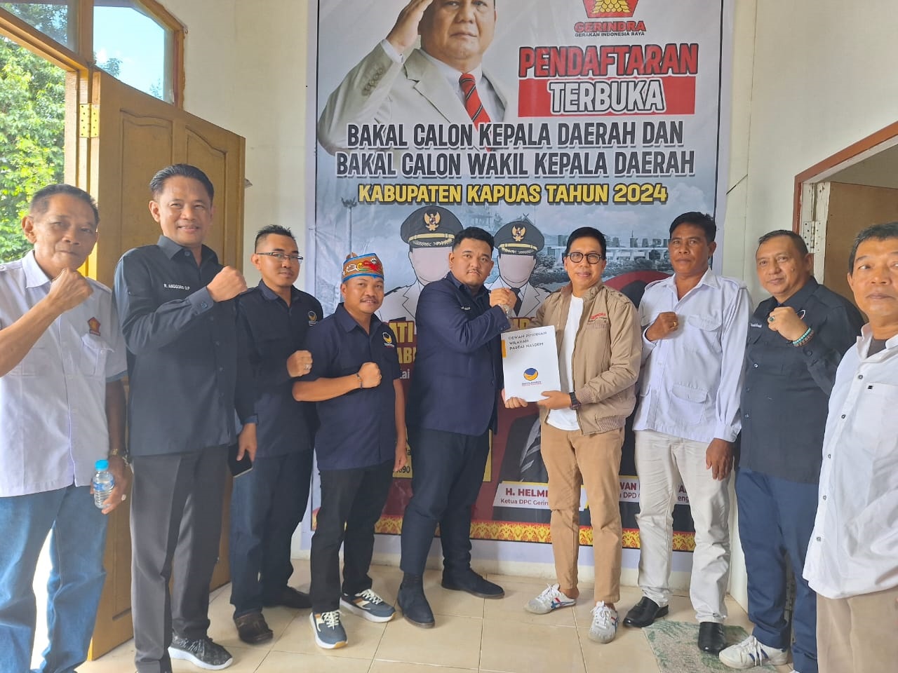 Serius Maju di Pilbup Kapuas, Evan Daftar ke 3 Parpol