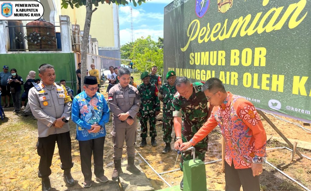 Kodim 1013 Bagikan 600 Paket Sembako untuk Warga Mura