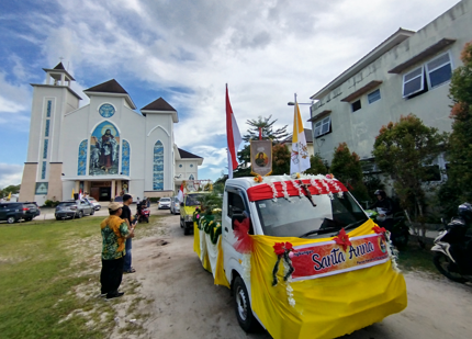 Pawai Salib Awali Pertemuan Akbar OMK Se-Kalteng