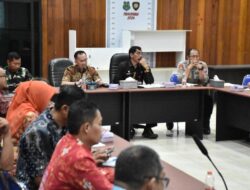 Sekda Pimpin Rapat Pembentukan Panitia HUT Ke-79 RI