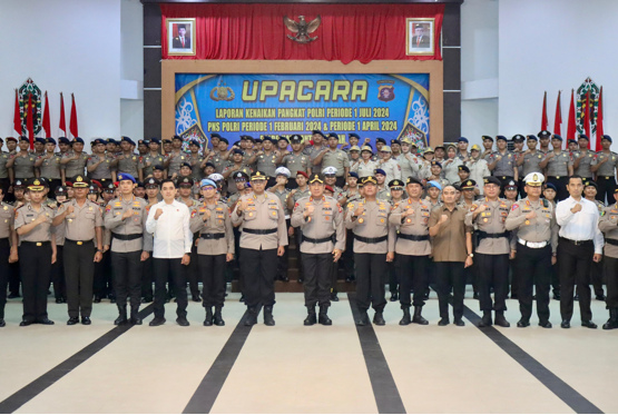 208 Personel Polda Kalteng Naik Pangkat