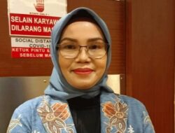 Peran Krusial Orang Tua Temani Anak di Hari Pertama Sekolah Mereka
