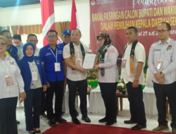 Eddy Raya-Tanto Daftar ke KPU Barsel