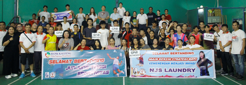 RAYAKAN HUT KE-38 -GPdI Bethesda Gelar Turnamen Badminton