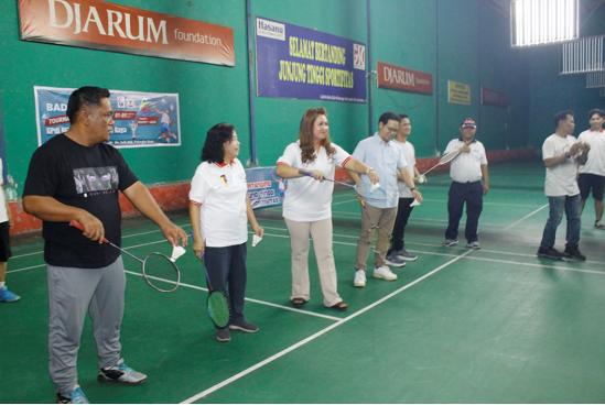 RAYAKAN HUT KE-38 -GPdI Bethesda Gelar Turnamen Badminton