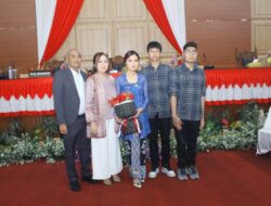 Debora Lesa Teruskan Karier Politik Sang Ayah