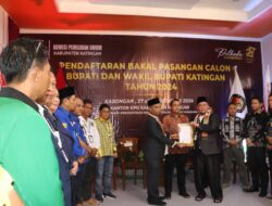 Safir, Paslon Mendaftar di KPU Katingan