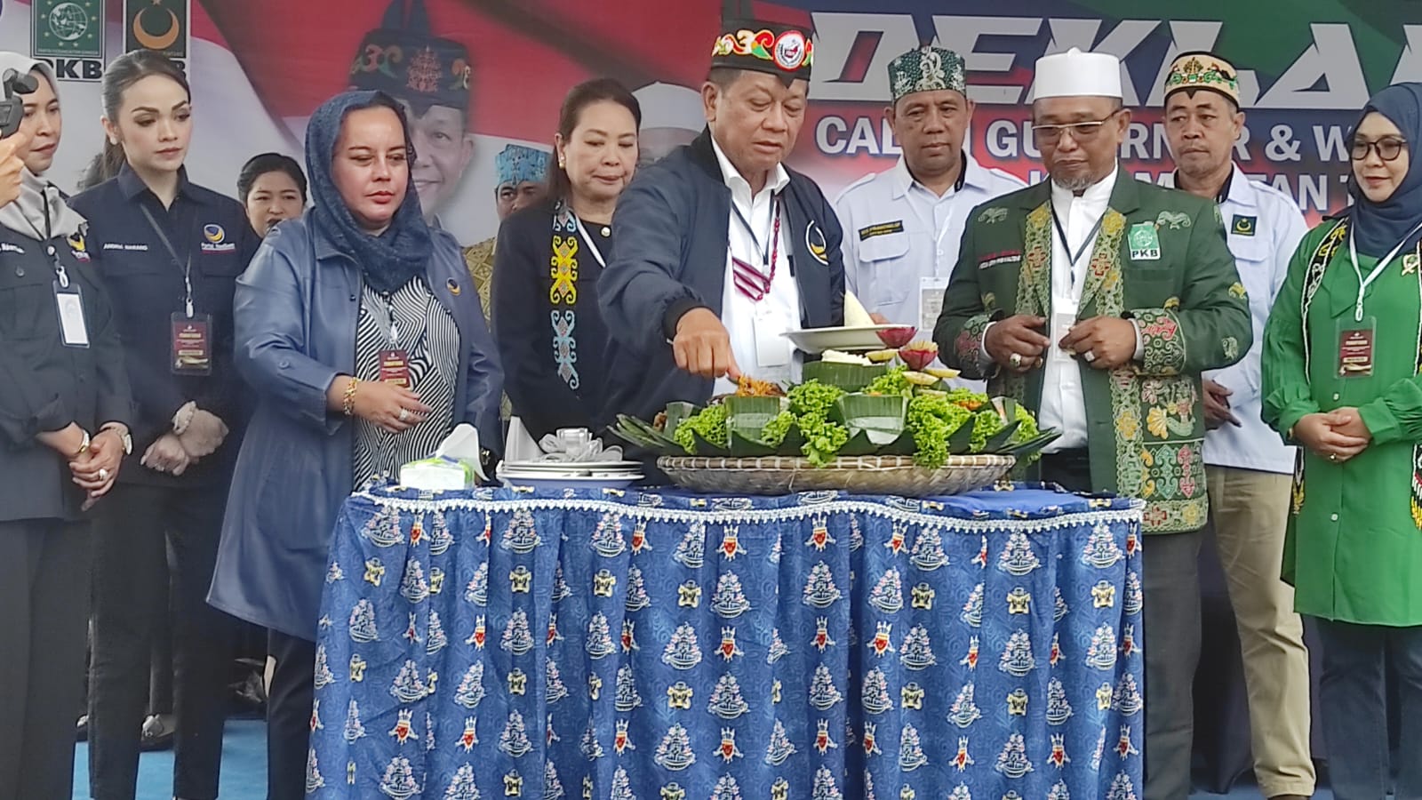 DEKLARASI-Willy-Habib Usung Slogan Kalteng Harmonis