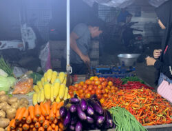 Pendapatan Pedagang Turun 70 Persen