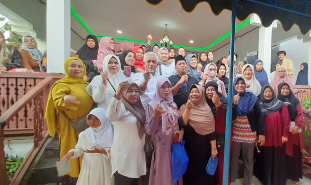 Masyarakat Kobar Dukung Perubahan Rahmat Hidayat dan Eko Soemarno (G-Rhes) 