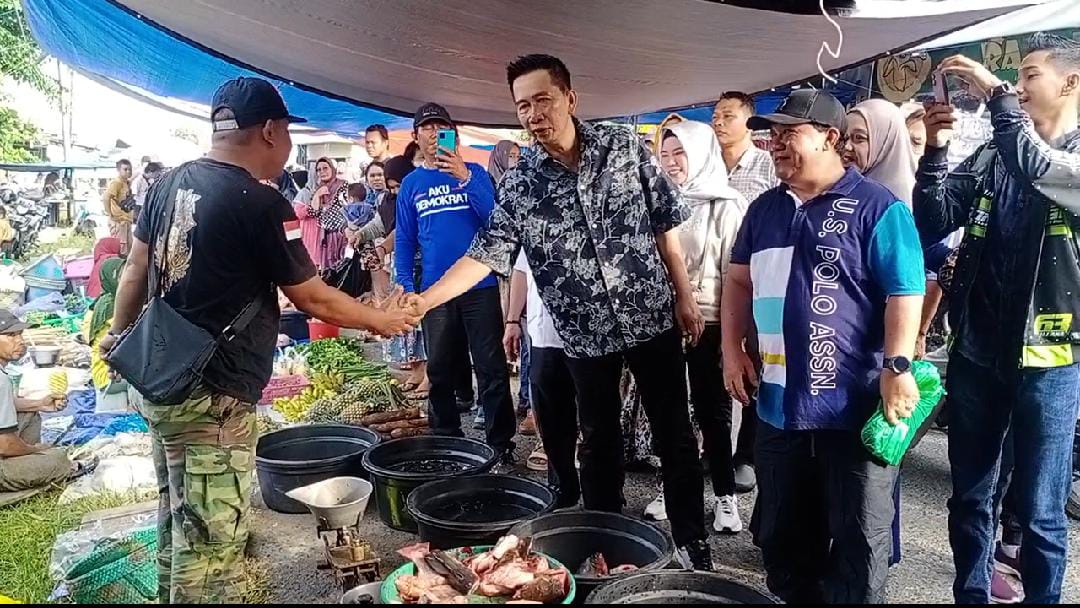 Serap Aspirasi Warga, Koyem Blusukan ke Pasar Tradisional Kapuas