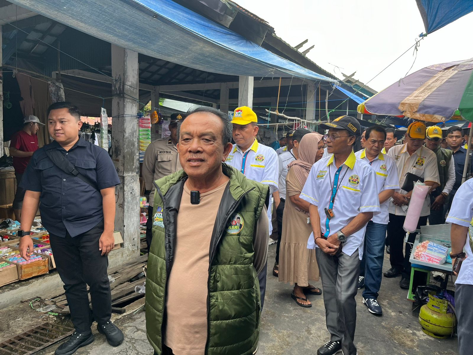 Razak Blusukan ke Pasar Kamis Pulpis