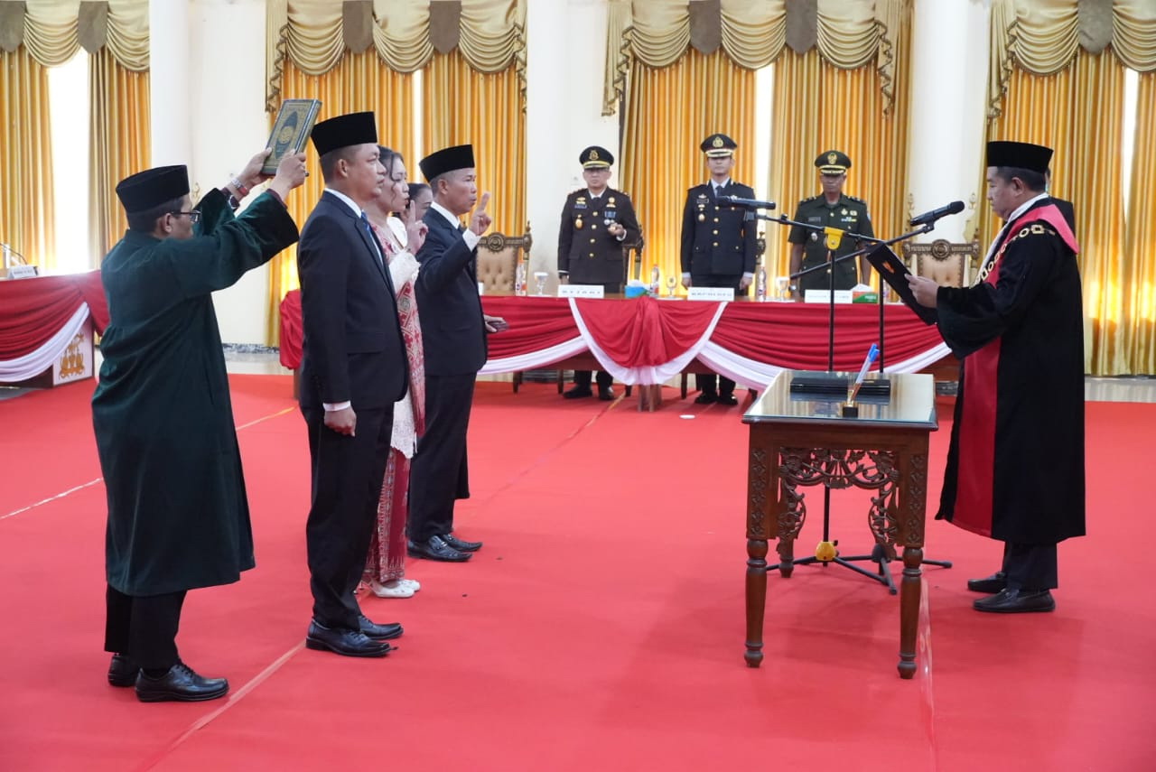 Pj Bupati Lamandau Ucapkan Selamat Dilantiknya Unsur Pimpinan DPRD
