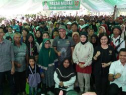 Ribuan Warga Hadiri Pembukaan Pasar Murah di Halaman Masjid Agung Al Falah Sampit
