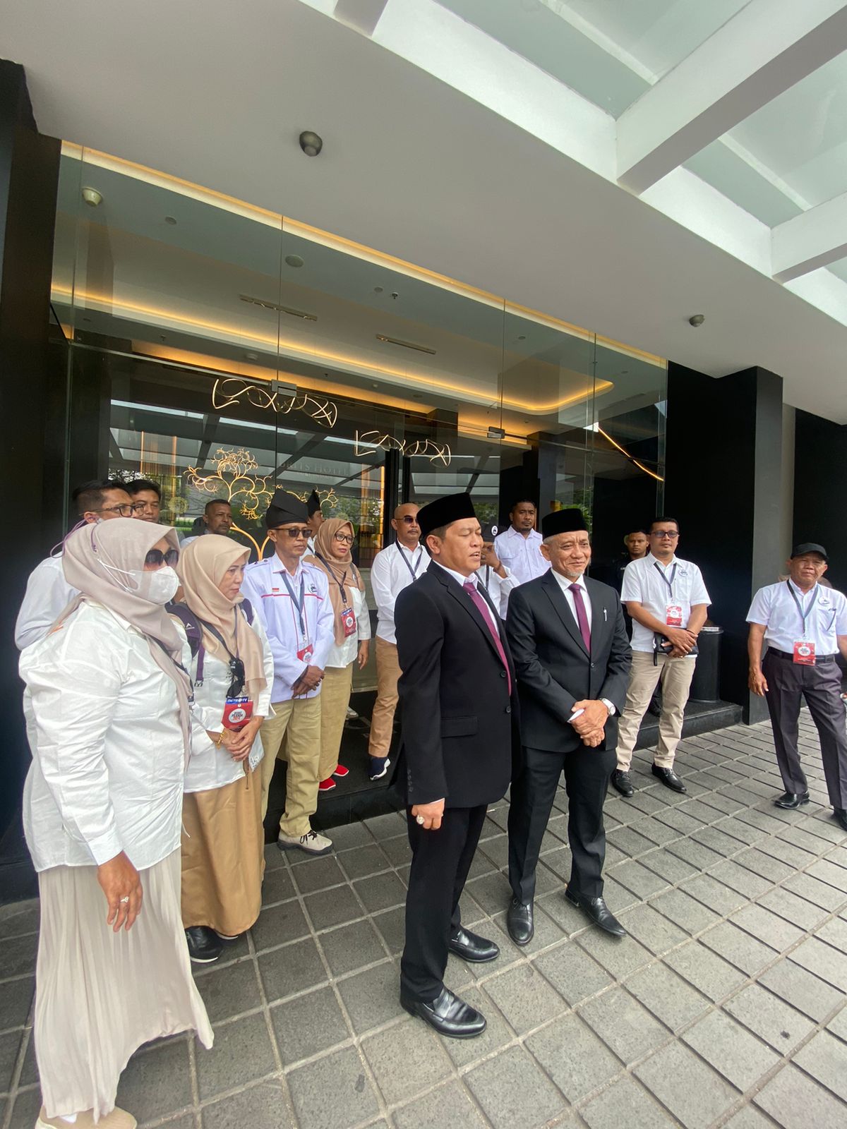 Survei Charta Politika, Rahmat-Eko Unggul di Pilkada Kobar