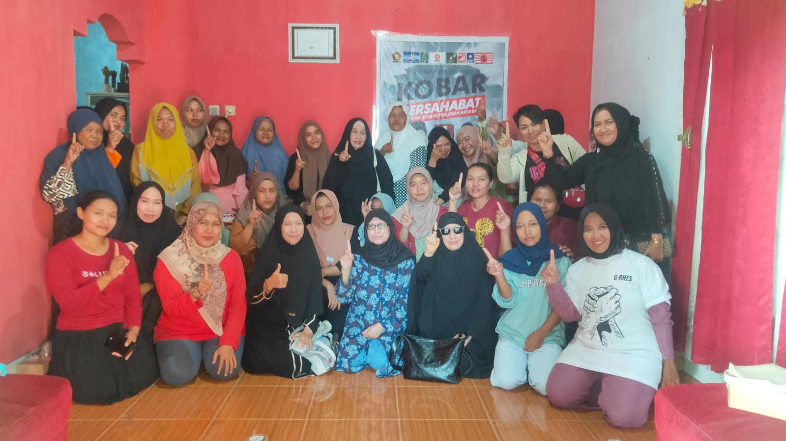 Grup RewaNG G-Rhes Merangkul Dukungan Emak Emak 