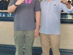 Kaesang Pangarep Ajak Masyarakat Kobar Dukung Rahmat Hidayat-Eko Soemarno Kaesang Pangarep Ajak Masyarakat Kobar Dukung Rahmat Hidayat-Eko Soemarno