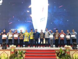 Puncak Monev Keterbukaan Informasi, KI Kalteng Gelar Penganugerahan Untuk Badan Publik