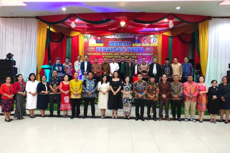 Natal Oikumene, Pegawai ASN, TNI, Polri Warga Mura Berlangsung Meriah