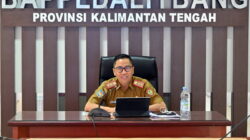 Kepala Bappedalitbang Sampaikan Materi Pembangunan Pertanian di Kalteng sebagai Lumbung Pangan Nasional Kepala Bappedalitbang Sampaikan Materi Pembangunan Pertanian di Kalteng sebagai Lumbung Pangan Nasional