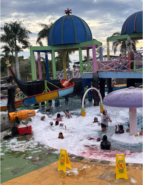 Nikmatnya Liburan Akhir Tahun di Kalawa Waterpark Palangka Raya Nikmatnya Liburan Akhir Tahun di Kalawa Waterpark Palangka Raya