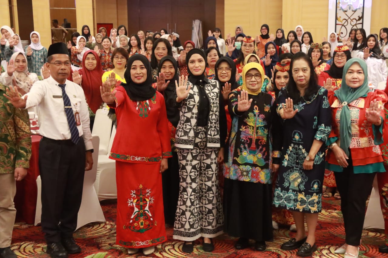 Ketua TP-PKK Ivo Sugianto Sabran Edukasi Penggerakan Masyarakat Bumil Sehat