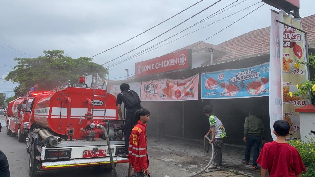Sonic Chicken Kinibalu Nyaris Hangus Terbakar