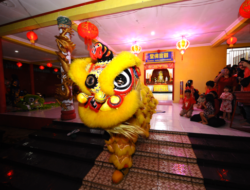 Atraksi Barongsai Sambut Tahun Baru Imlek