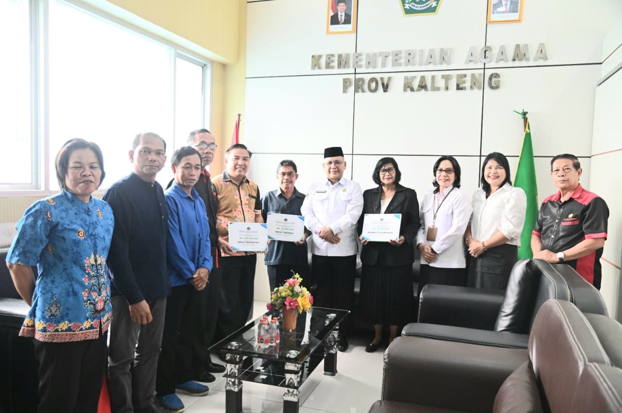 Kemenag Bantu 3 Gereja di Kalteng