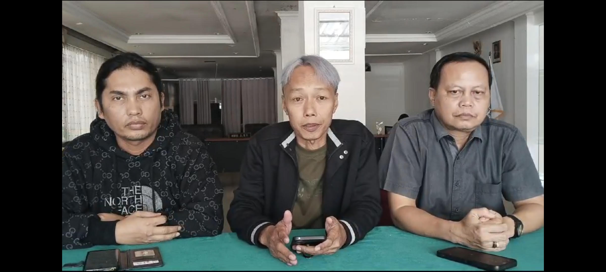 KASUS DUGAAN PELECEHAN-Kuasa Hukum Penyanyi Bantah Keterangan Kuasa Hukum Kepsek