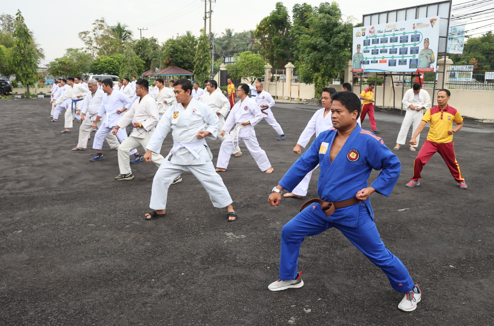 Antisipasi Hadapi Situasi Genting, Personel Polresta Latihaan Bela Diri