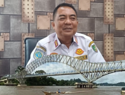 Tongkang Batu Bara dan Kayu Log Dilarang Lewat Jembatan Hasan Basri Muara Teweh