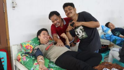 Peringati Hari Paskah, Gereja Katolik Santo Paulus Pangkalan Bun Gelar Aksi Donor Darah 