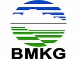BMKG-Kalteng Masih Hujan, Petir dan Angin Kencang