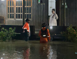 Hujan 3 Jam, Banjir Rendam 3 Kabupaten