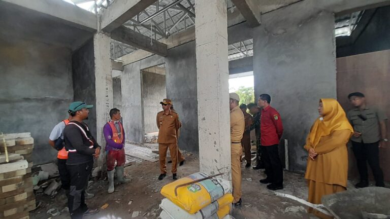 SIDAK BUPATI SUKAMARA- Pembangunan Puskesmas Jelai Salahi Aturan SIDAK BUPATI SUKAMARA- Pembangunan Puskesmas Jelai Salahi Aturan